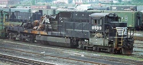 美国铁路事故节选65 C39 8型内燃机车相关事故与处理